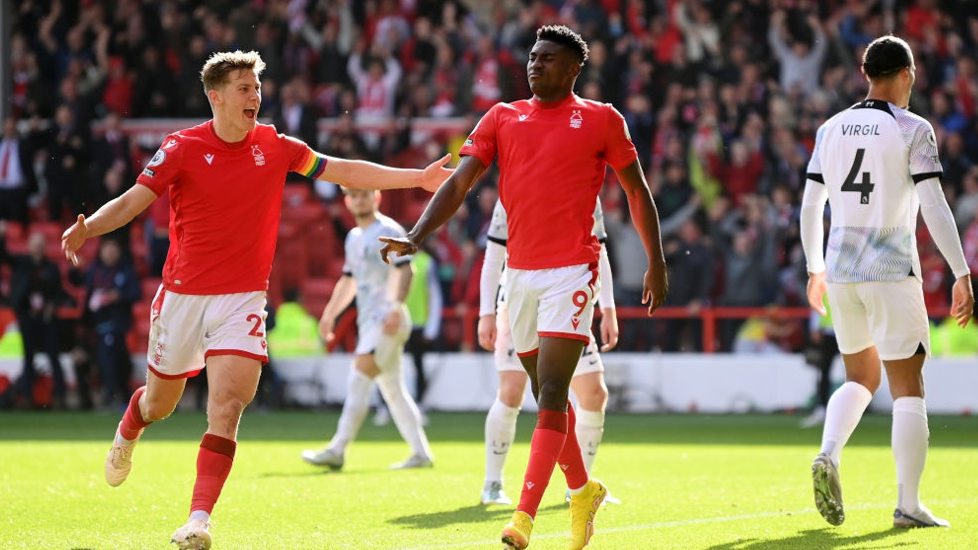 中曾有场外 中曾有场外