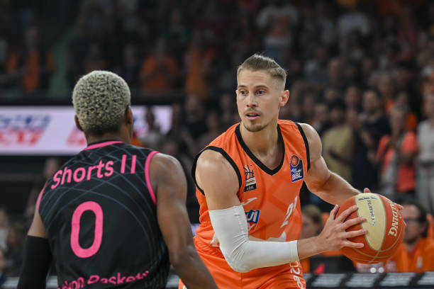 上升期的球 上升期的球